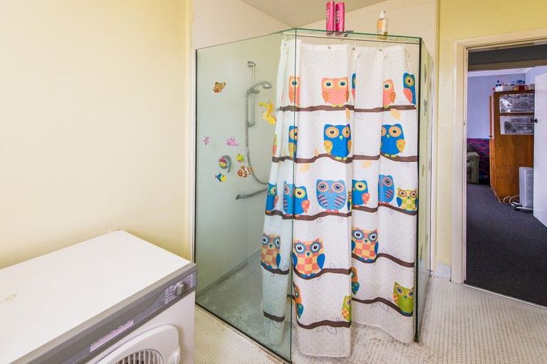 Photo of property in 51 Bamber Street, Castlecliff, Whanganui, 4501