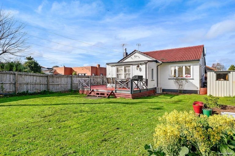 Photo of property in 1/70 Weymouth Road, Manurewa, Auckland, 2102