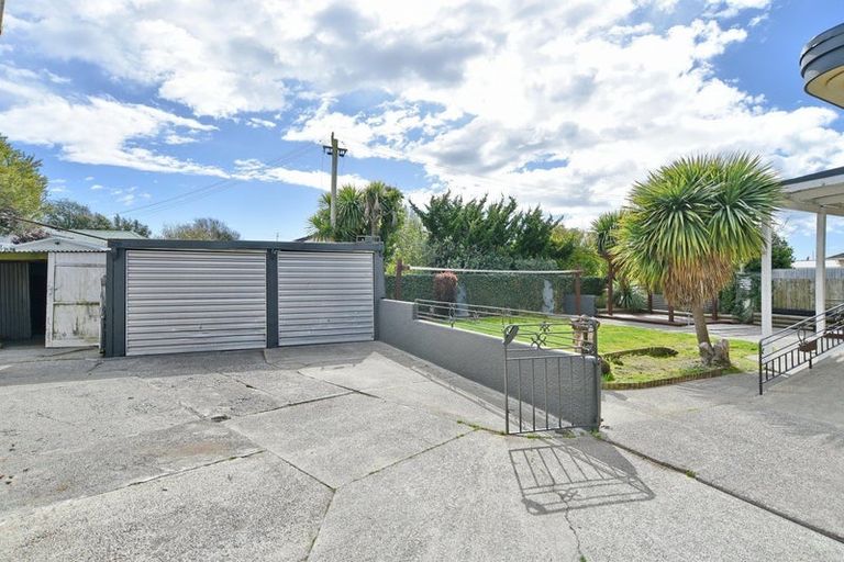 Photo of property in 37 Kellys Road, Mairehau, Christchurch, 8052
