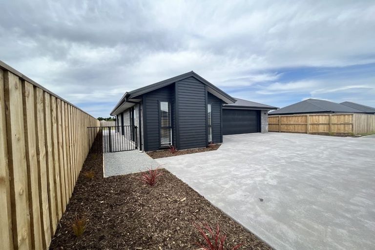 Photo of property in 23 Lovelock Avenue, Rolleston, 7615