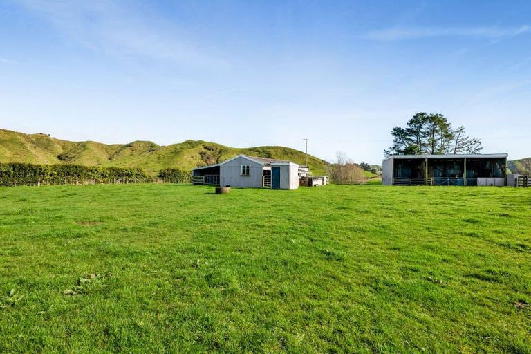 Photo of property in 2625 Ohura Road, Strathmore, Stratford, 4392