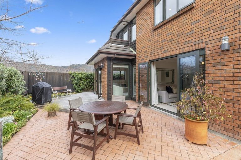 Photo of property in 29 Marina Grove, Hutt Central, Lower Hutt, 5010