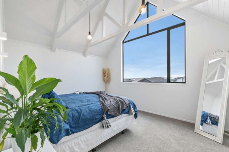 Photo of property in 14 Pimelea Street, Papamoa Beach, Papamoa, 3118