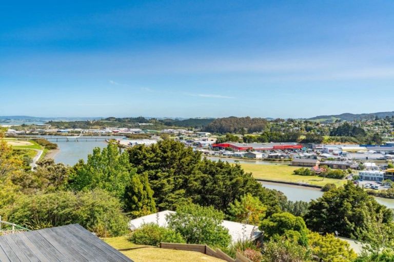 Photo of property in 26 Punga Grove Avenue, Riverside, Whangarei, 0112