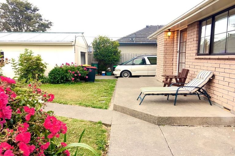 Photo of property in 45 Fovant Street, Russley, Christchurch, 8042