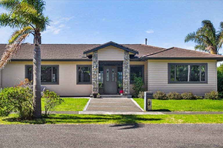 Photo of property in 5 Beach Cove, Wainui, Gisborne, 4010