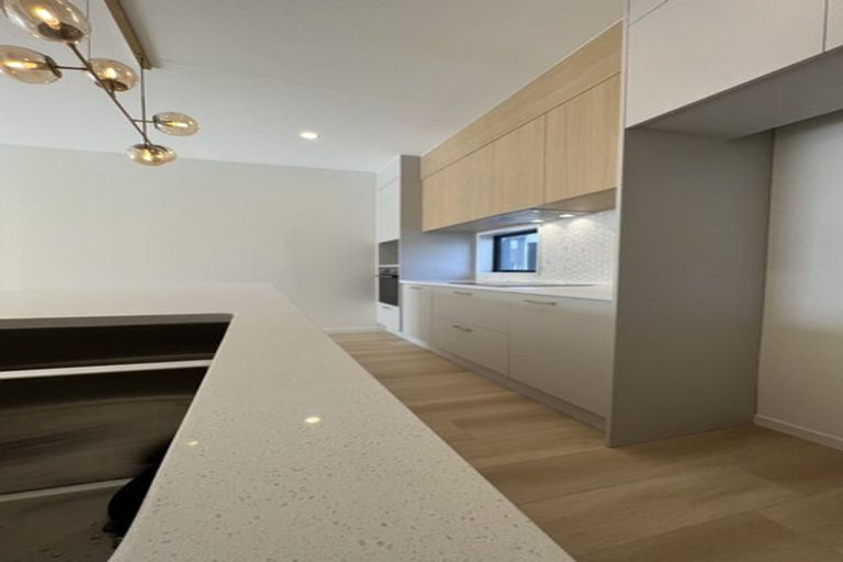 Photo of property in 14 Papa Takaro Lane, Flat Bush, Auckland, 2019