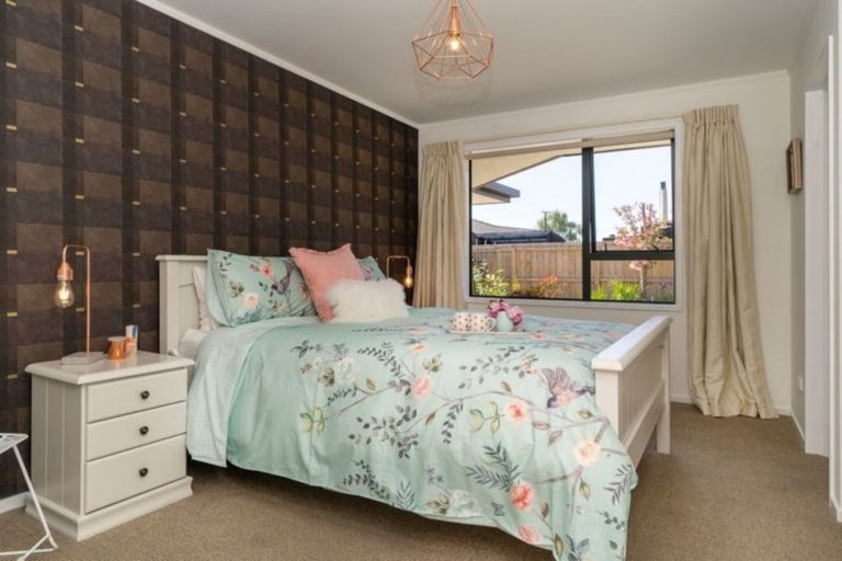 Photo of property in 30 Ngawhatu Road, Stoke, Nelson, 7011