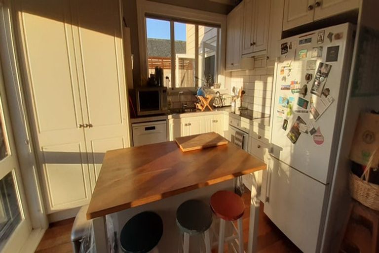 Photo of property in 41b Rosier Road, Glen Eden, Auckland, 0602