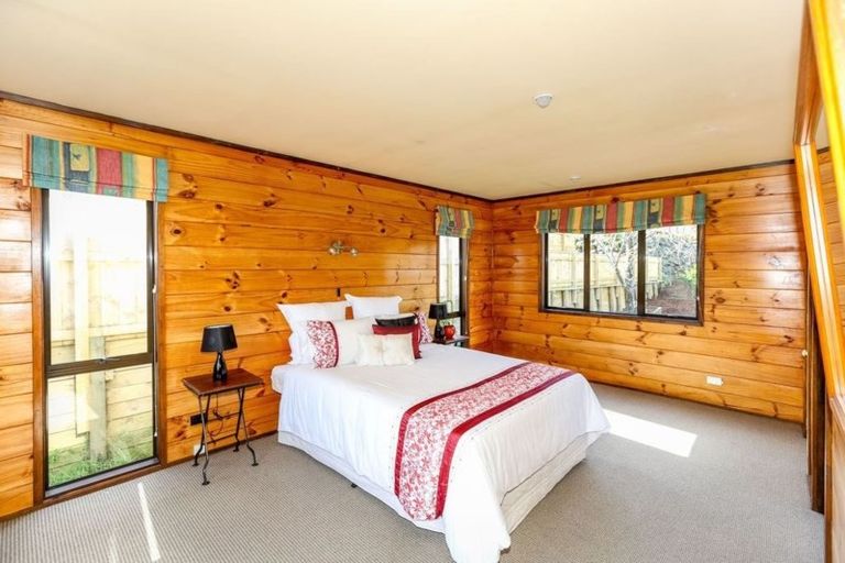 Photo of property in 13f Wallace Place, Westown, New Plymouth, 4310