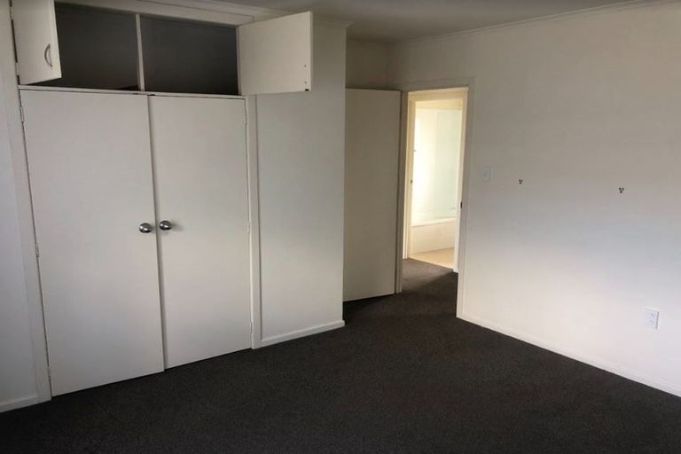 Photo of property in 37 Great South Road, Papakura, 2110