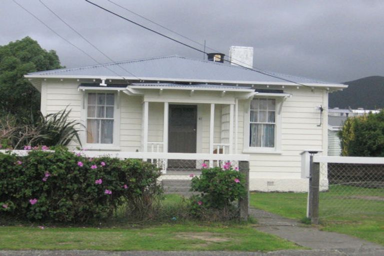 Photo of property in 41 York Street, Moera, Lower Hutt, 5010