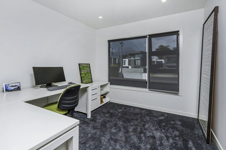 Photo of property in 38 Seacliffe Avenue, Belmont, Auckland, 0622