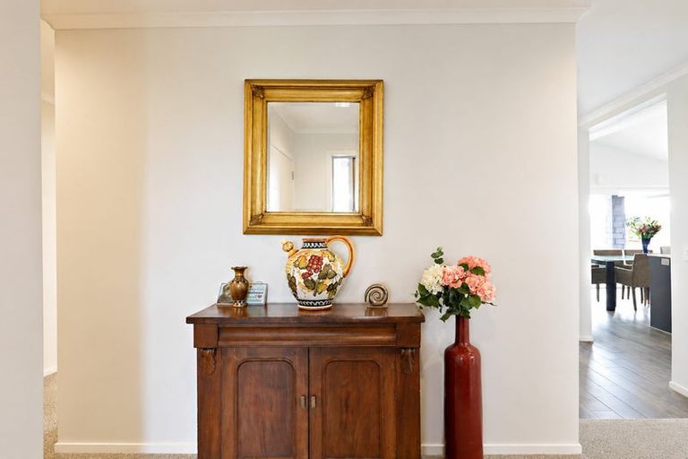 Photo of property in 37 Harding Drive, Papamoa Beach, Papamoa, 3118