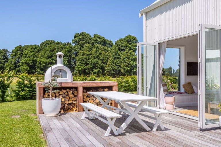 Photo of property in 194 Wood Street, Woodside, Greytown, 5794