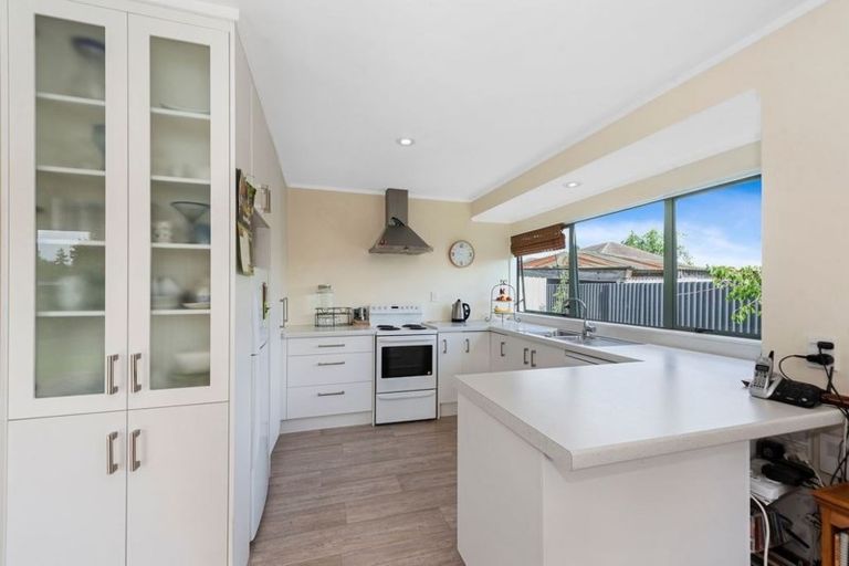 Photo of property in 35 Mardon Road, Enderley, Hamilton, 3214