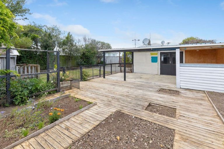 Photo of property in 19 Taylor Avenue, Feilding, 4702
