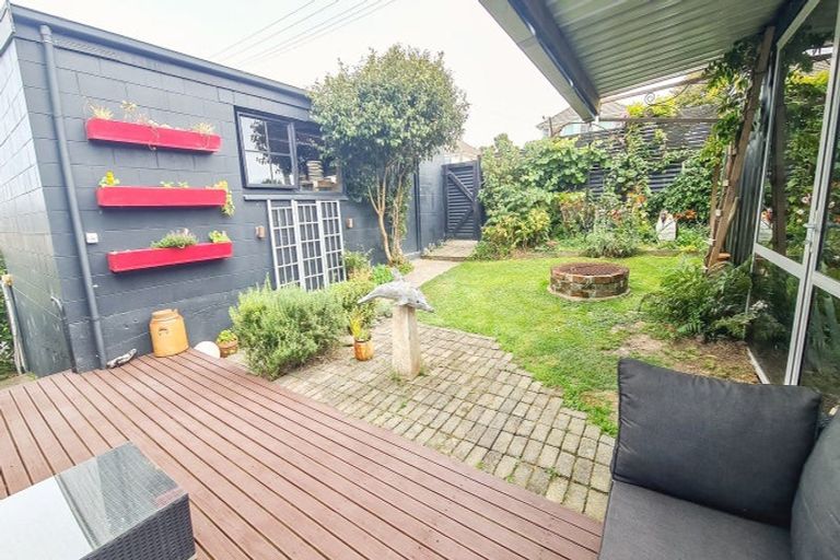 Photo of property in 23 Osborne Street, Riverton/aparima, Riverton, 9822