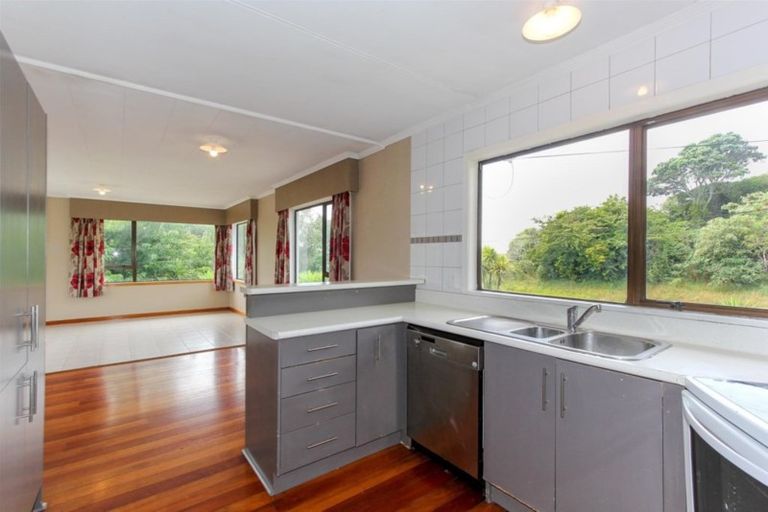 Photo of property in 74 Smart Road, Glen Avon, New Plymouth, 4312