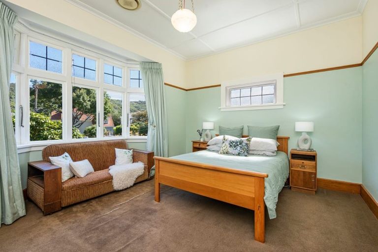 Photo of property in 383 Karori Road, Karori, Wellington, 6012