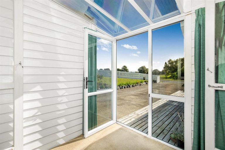 Photo of property in 5 Hamilton Drive, Waiuku, 2123