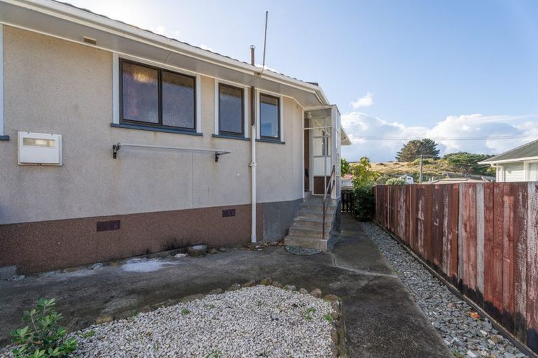 Photo of property in 19 Paenui Street, Titahi Bay, Porirua, 5022