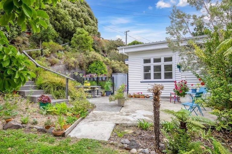 Photo of property in 21 Aotea Terrace, Huntsbury, Christchurch, 8022