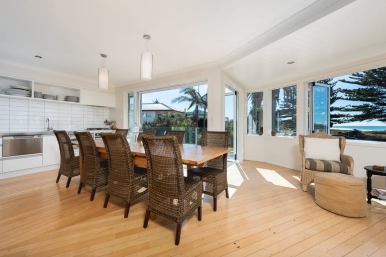 Photo of property in 96 Marine Parade, Mount Maunganui, 3116