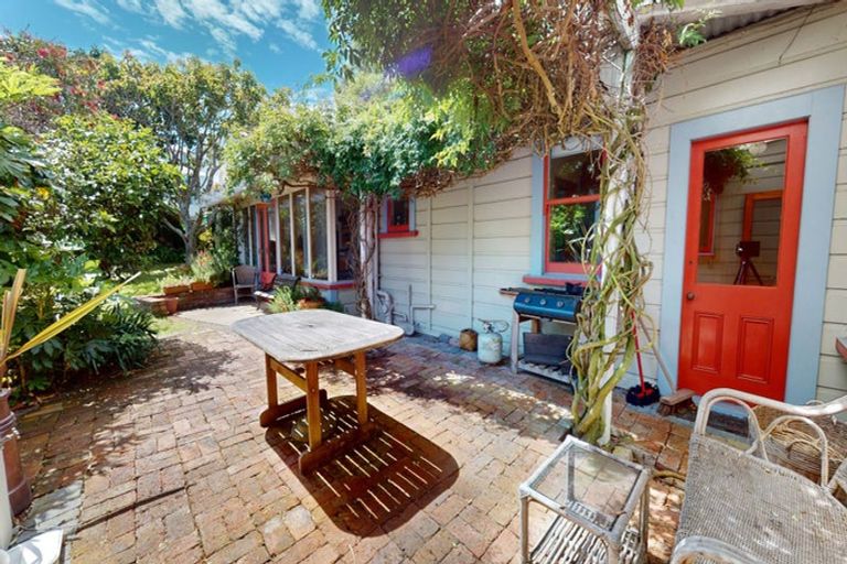 Photo of property in 85 Owen Street, Newtown, Wellington, 6021