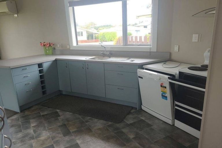 Photo of property in 13 Cargill Street, Waikiwi, Invercargill, 9810