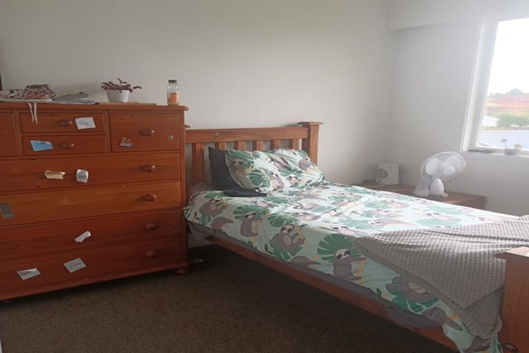 Photo of property in 16 Sutton Crescent, Hillcrest, Hamilton, 3216