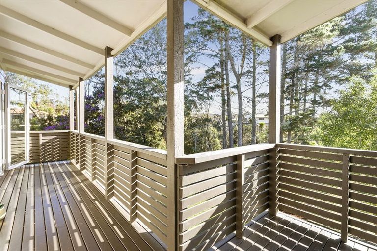 Photo of property in 13 Glenbury Place, Massey, Auckland, 0614