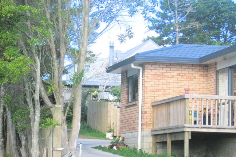 Photo of property in 164 Henderson Valley Road, Henderson, Auckland, 0612