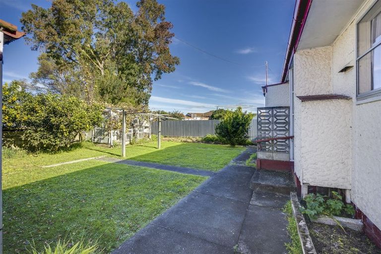 Photo of property in 49a Geddis Avenue, Maraenui, Napier, 4110