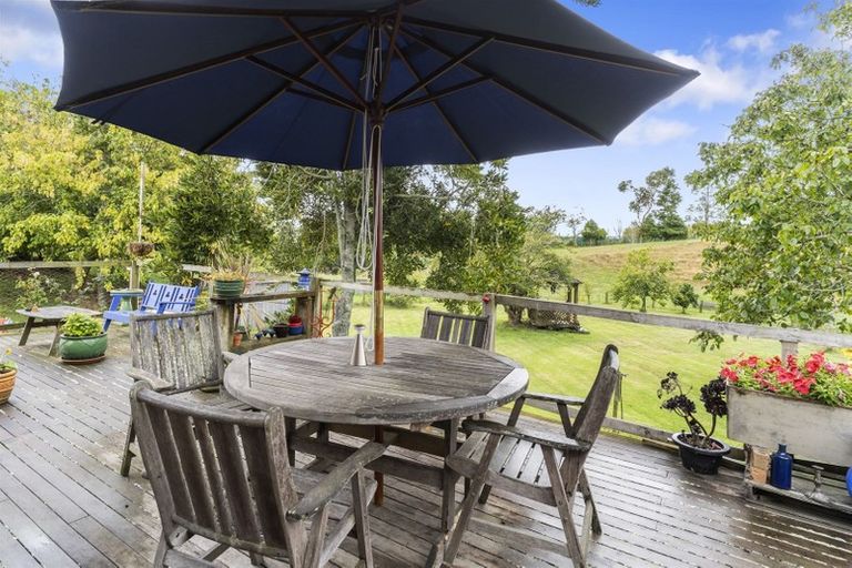 Photo of property in 196 Roydon Downs Road, Paengaroa, Te Puke, 3189