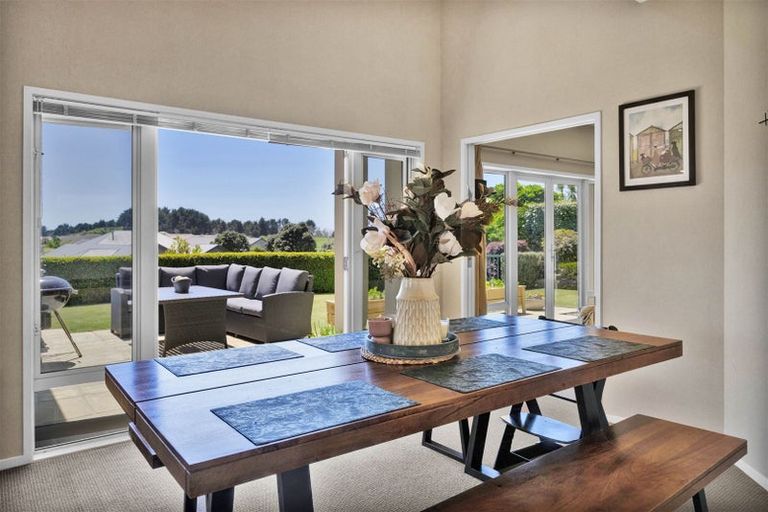 Photo of property in 10 Sampson Avenue, Waiwhakaiho, New Plymouth, 4312