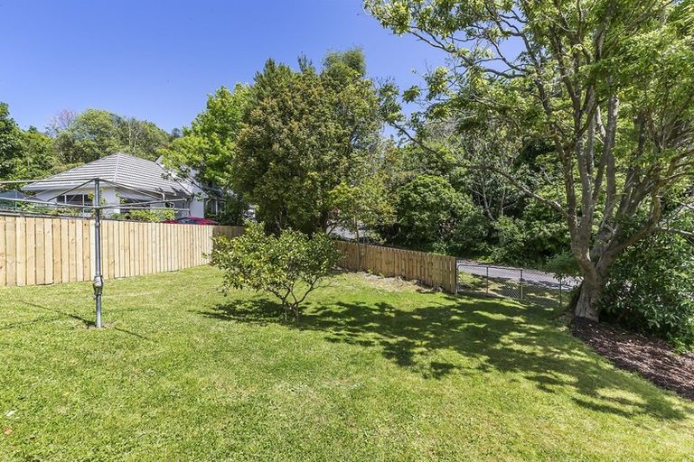 Photo of property in 243 Main Road, Tawa, Wellington, 5028