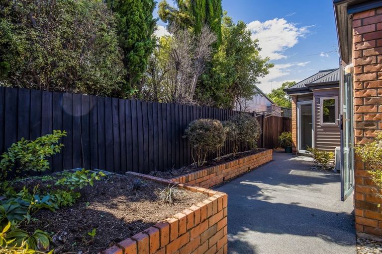 Photo of property in 121c Jeffreys Road, Strowan, Christchurch, 8052