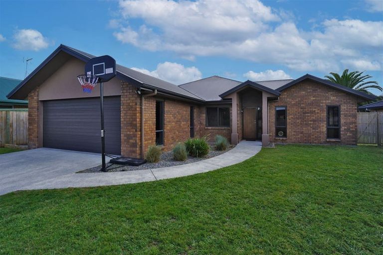 Photo of property in 33 Ravenscourt Place, Huntington, Hamilton, 3210