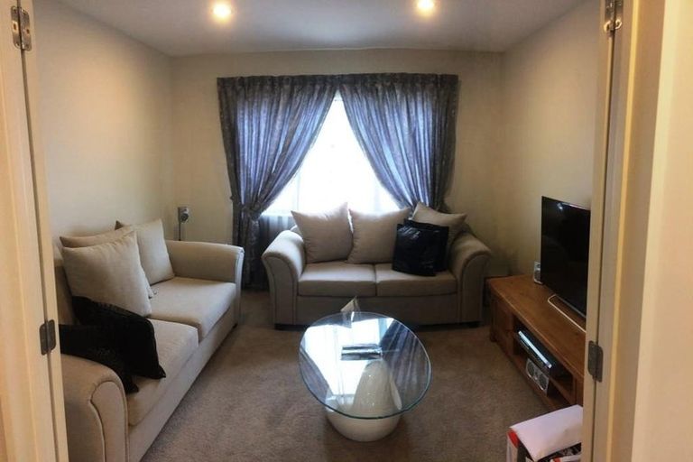 Photo of property in 37a Walters Road, Takanini, 2112