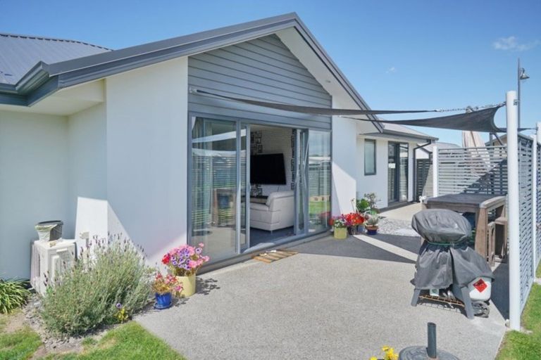 Photo of property in 64 Sutherland Drive, Kaiapoi, 7630