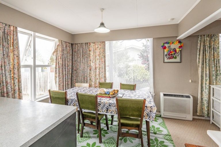 Photo of property in 140 Portsmouth Road, Flaxmere, Hastings, 4120