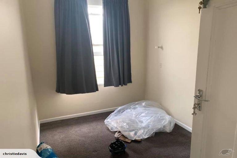 Photo of property in 28 Mein Street, Newtown, Wellington, 6021