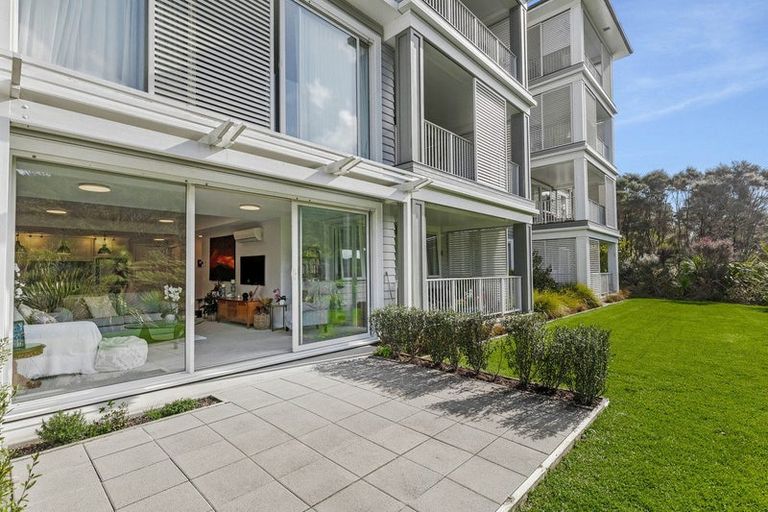Photo of property in 126 Eaves Bush Parade, Orewa, 0931