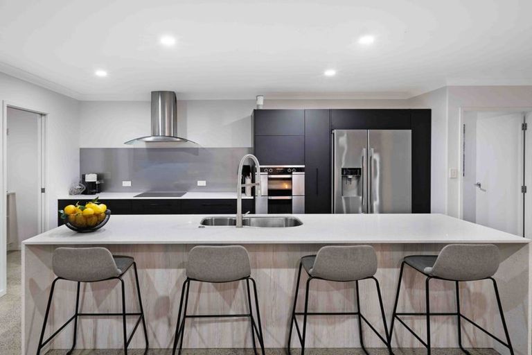 Photo of property in 35a Trigg Road, Huapai, Kumeu, 0810