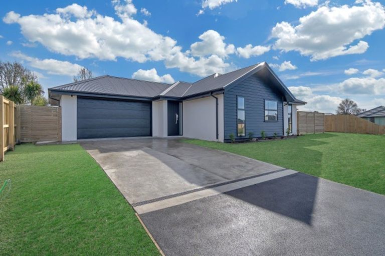Photo of property in 50 Suffolk Drive, Kirwee, 7571