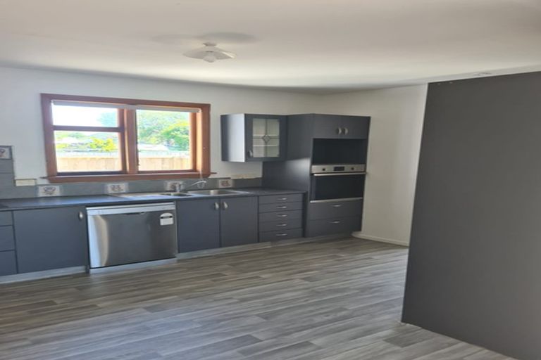 Photo of property in 111 Bower Avenue, New Brighton, Christchurch, 8083