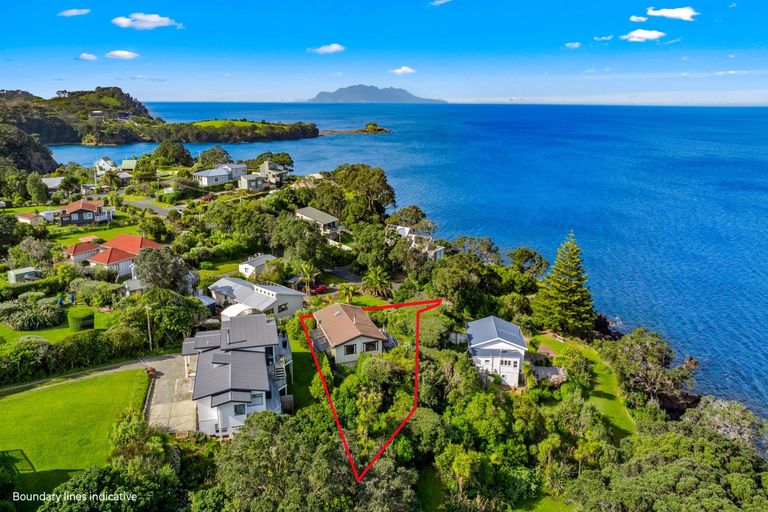 Photo of property in 14 Penguin Street, Leigh, Warkworth, 0985