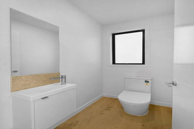 Photo of property in 10/323 Riverside Drive, Waterloo, Lower Hutt, 5011