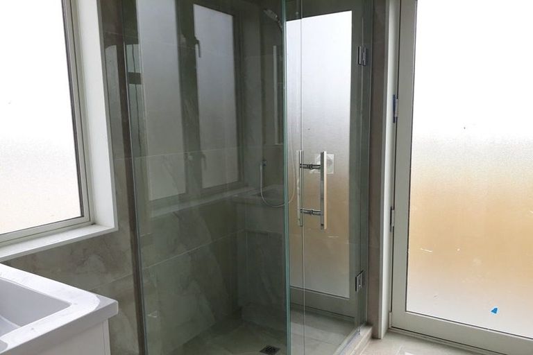 Photo of property in 28 Saddleback Crescent, Papakura, 2110